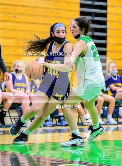 Thumbnail 2 in Massapequa @ Farmingdale photogallery.