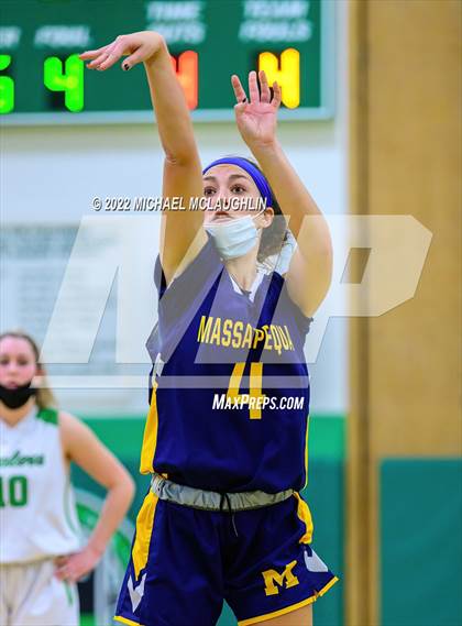 Thumbnail 1 in Massapequa @ Farmingdale photogallery.