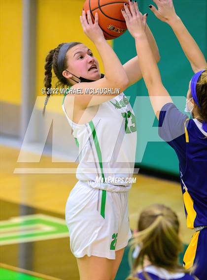 Thumbnail 2 in Massapequa @ Farmingdale photogallery.