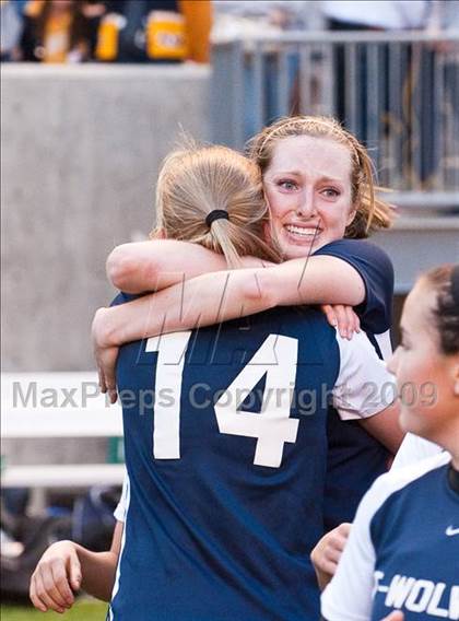 Thumbnail 3 in Timpanogos vs Bonneville (Utah 4A Final) photogallery.