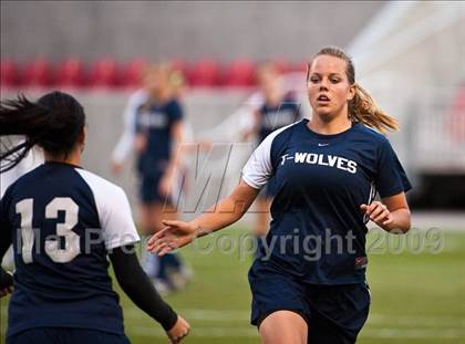Thumbnail 2 in Timpanogos vs Bonneville (Utah 4A Final) photogallery.