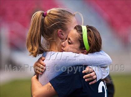 Thumbnail 2 in Timpanogos vs Bonneville (Utah 4A Final) photogallery.