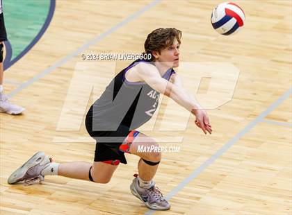 Thumbnail 2 in Douglas County vs. Grandview (CHSAA 5A Round 1) photogallery.