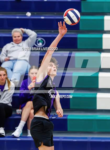 Thumbnail 3 in Douglas County vs. Grandview (CHSAA 5A Round 1) photogallery.
