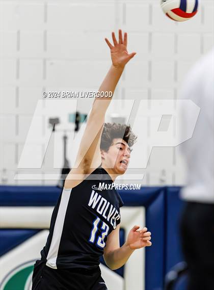 Thumbnail 3 in Douglas County vs. Grandview (CHSAA 5A Round 1) photogallery.