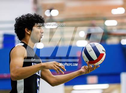 Thumbnail 3 in Douglas County vs. Grandview (CHSAA 5A Round 1) photogallery.