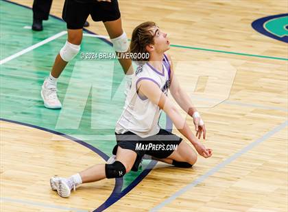 Thumbnail 2 in Douglas County vs. Grandview (CHSAA 5A Round 1) photogallery.