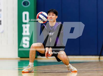 Thumbnail 2 in Douglas County vs. Grandview (CHSAA 5A Round 1) photogallery.