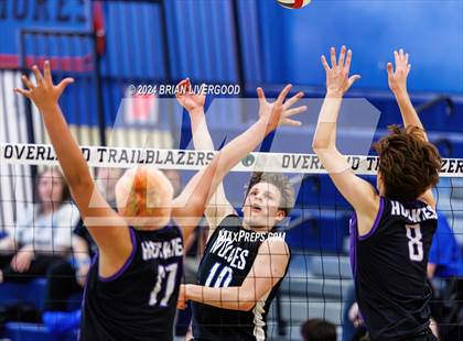 Thumbnail 1 in Douglas County vs. Grandview (CHSAA 5A Round 1) photogallery.