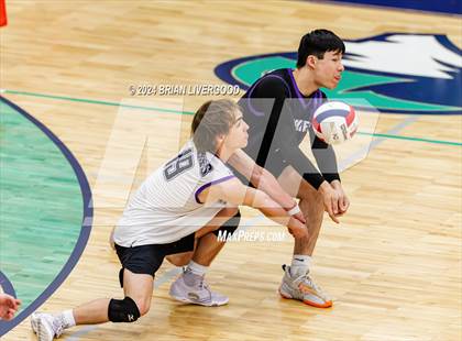 Thumbnail 1 in Douglas County vs. Grandview (CHSAA 5A Round 1) photogallery.