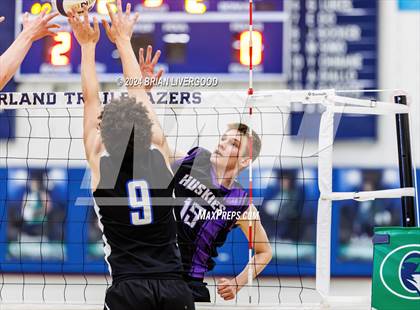 Thumbnail 2 in Douglas County vs. Grandview (CHSAA 5A Round 1) photogallery.