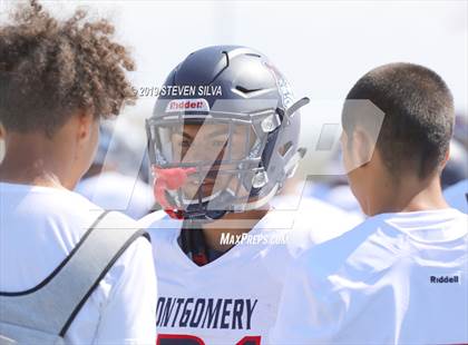 Thumbnail 3 in Coronado vs. Montgomery (SDFNL Kickoff Classic) photogallery.
