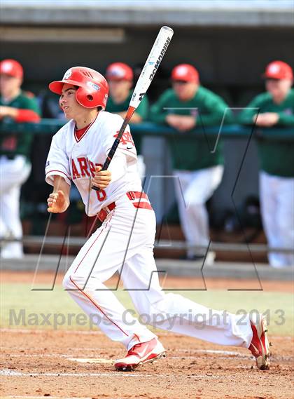 Thumbnail 2 in The Woodlands vs. Mater Dei (National High School Invitational) photogallery.