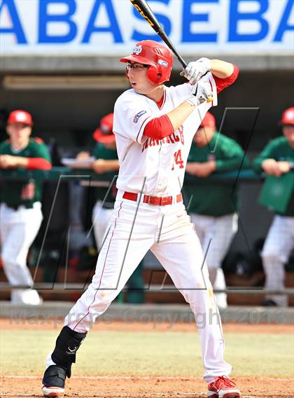 Thumbnail 1 in The Woodlands vs. Mater Dei (National High School Invitational) photogallery.
