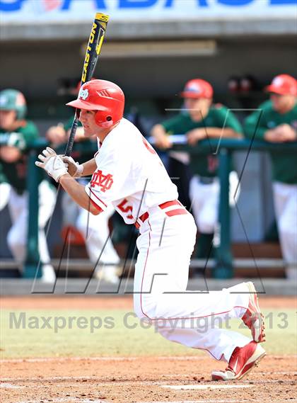 Thumbnail 1 in The Woodlands vs. Mater Dei (National High School Invitational) photogallery.