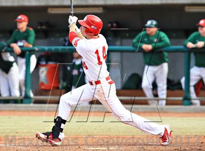 Thumbnail 2 in The Woodlands vs. Mater Dei (National High School Invitational) photogallery.