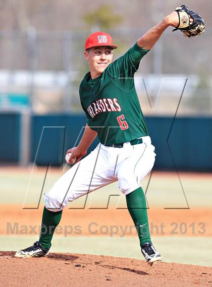 Thumbnail 1 in The Woodlands vs. Mater Dei (National High School Invitational) photogallery.