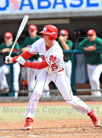Thumbnail 1 in The Woodlands vs. Mater Dei (National High School Invitational) photogallery.