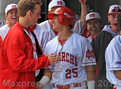 Thumbnail 1 in The Woodlands vs. Mater Dei (National High School Invitational) photogallery.