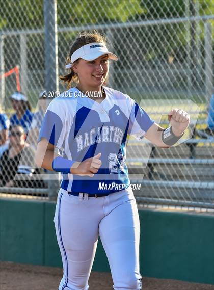 Thumbnail 1 in Lee [Robert E.] vs MacArthur [Douglas] photogallery.