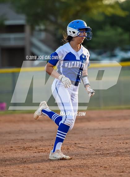 Thumbnail 2 in Lee [Robert E.] vs MacArthur [Douglas] photogallery.