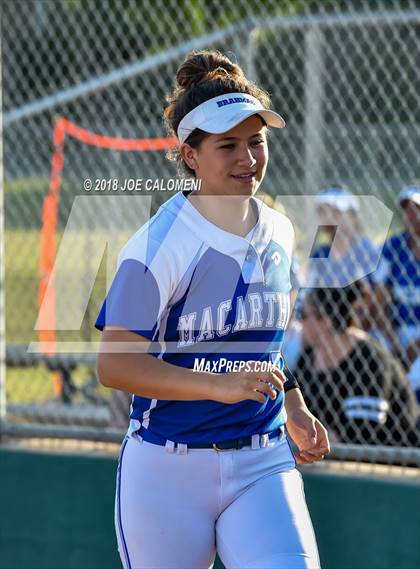 Thumbnail 1 in Lee [Robert E.] vs MacArthur [Douglas] photogallery.