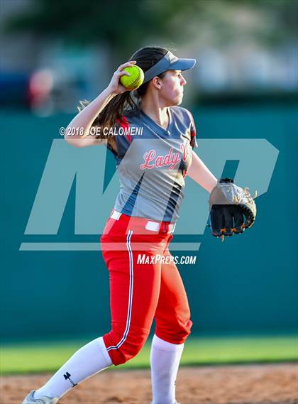 Thumbnail 3 in Lee [Robert E.] vs MacArthur [Douglas] photogallery.