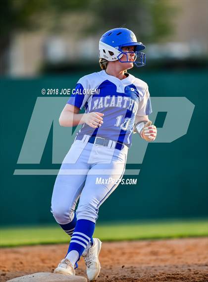 Thumbnail 1 in Lee [Robert E.] vs MacArthur [Douglas] photogallery.