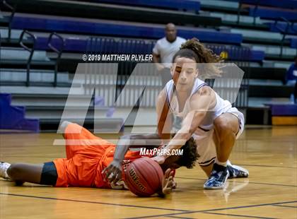 Thumbnail 1 in New Hanover @ Jack Britt photogallery.