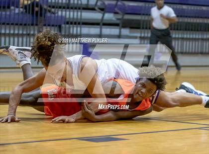 Thumbnail 3 in New Hanover @ Jack Britt photogallery.