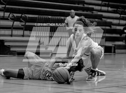 Thumbnail 2 in New Hanover @ Jack Britt photogallery.