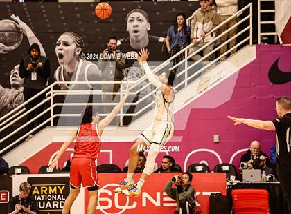 Thumbnail 1 in Paul VI vs. Christopher Columbus (Spalding Hoophall Classic) photogallery.