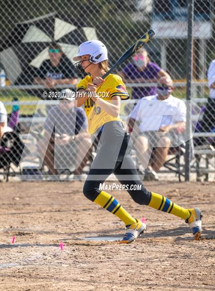 Thumbnail 2 in North Platte vs Bellevue East (NSAA A4 District Playoff) photogallery.