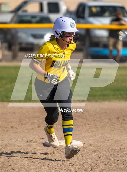 Thumbnail 2 in North Platte vs Bellevue East (NSAA A4 District Playoff) photogallery.