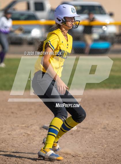 Thumbnail 2 in North Platte vs Bellevue East (NSAA A4 District Playoff) photogallery.