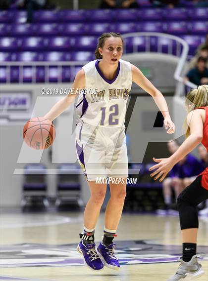 Thumbnail 1 in North Summit vs. Kanab (UHSAA 2A Semifinals) photogallery.