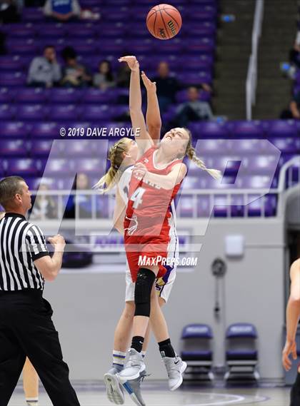 Thumbnail 1 in North Summit vs. Kanab (UHSAA 2A Semifinals) photogallery.