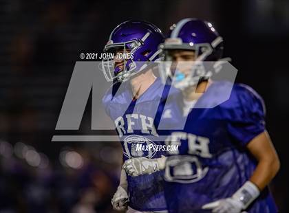 Thumbnail 2 in St. Peter's Prep vs Rumson-Fair Haven (Scrimmage) photogallery.