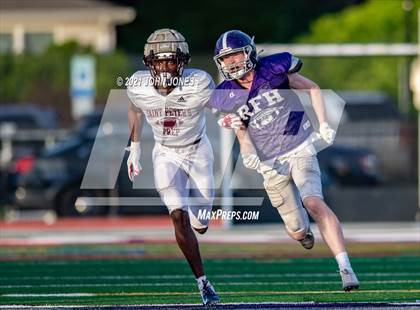 Thumbnail 3 in St. Peter's Prep vs Rumson-Fair Haven (Scrimmage) photogallery.