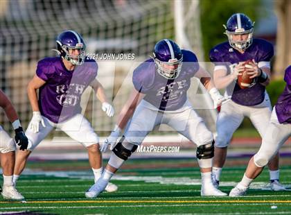 Thumbnail 1 in St. Peter's Prep vs Rumson-Fair Haven (Scrimmage) photogallery.