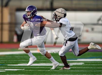 Thumbnail 1 in St. Peter's Prep vs Rumson-Fair Haven (Scrimmage) photogallery.
