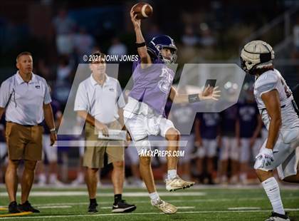 Thumbnail 2 in St. Peter's Prep vs Rumson-Fair Haven (Scrimmage) photogallery.