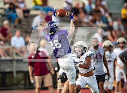 Thumbnail 1 in St. Peter's Prep vs Rumson-Fair Haven (Scrimmage) photogallery.