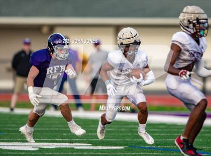 Thumbnail 1 in St. Peter's Prep vs Rumson-Fair Haven (Scrimmage) photogallery.