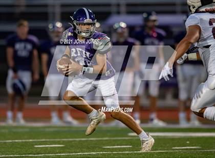 Thumbnail 3 in St. Peter's Prep vs Rumson-Fair Haven (Scrimmage) photogallery.