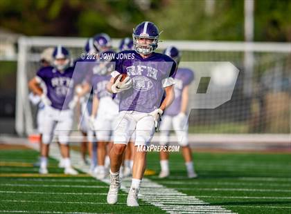 Thumbnail 3 in St. Peter's Prep vs Rumson-Fair Haven (Scrimmage) photogallery.