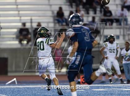 Thumbnail 2 in Monterey Trail vs. Vista del Lago photogallery.