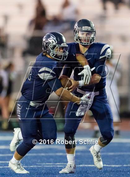 Thumbnail 2 in Monterey Trail vs. Vista del Lago photogallery.