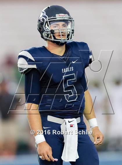 Thumbnail 3 in Monterey Trail vs. Vista del Lago photogallery.