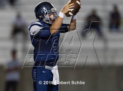 Thumbnail 1 in Monterey Trail vs. Vista del Lago photogallery.